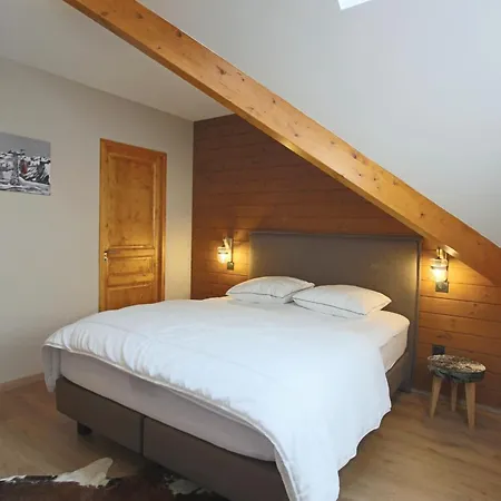 Grand Les Lauzes * Vielle-Aure